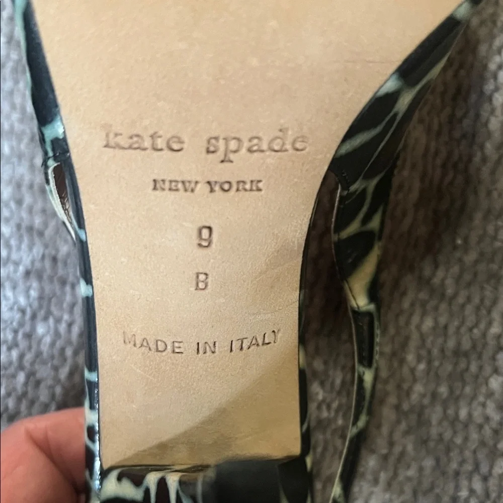 Kate Spade Giraffe Print Black and Cream Slingback Peep Toe Heels 9